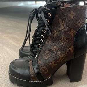 LV Star Trail Ankle monogram platform boots
